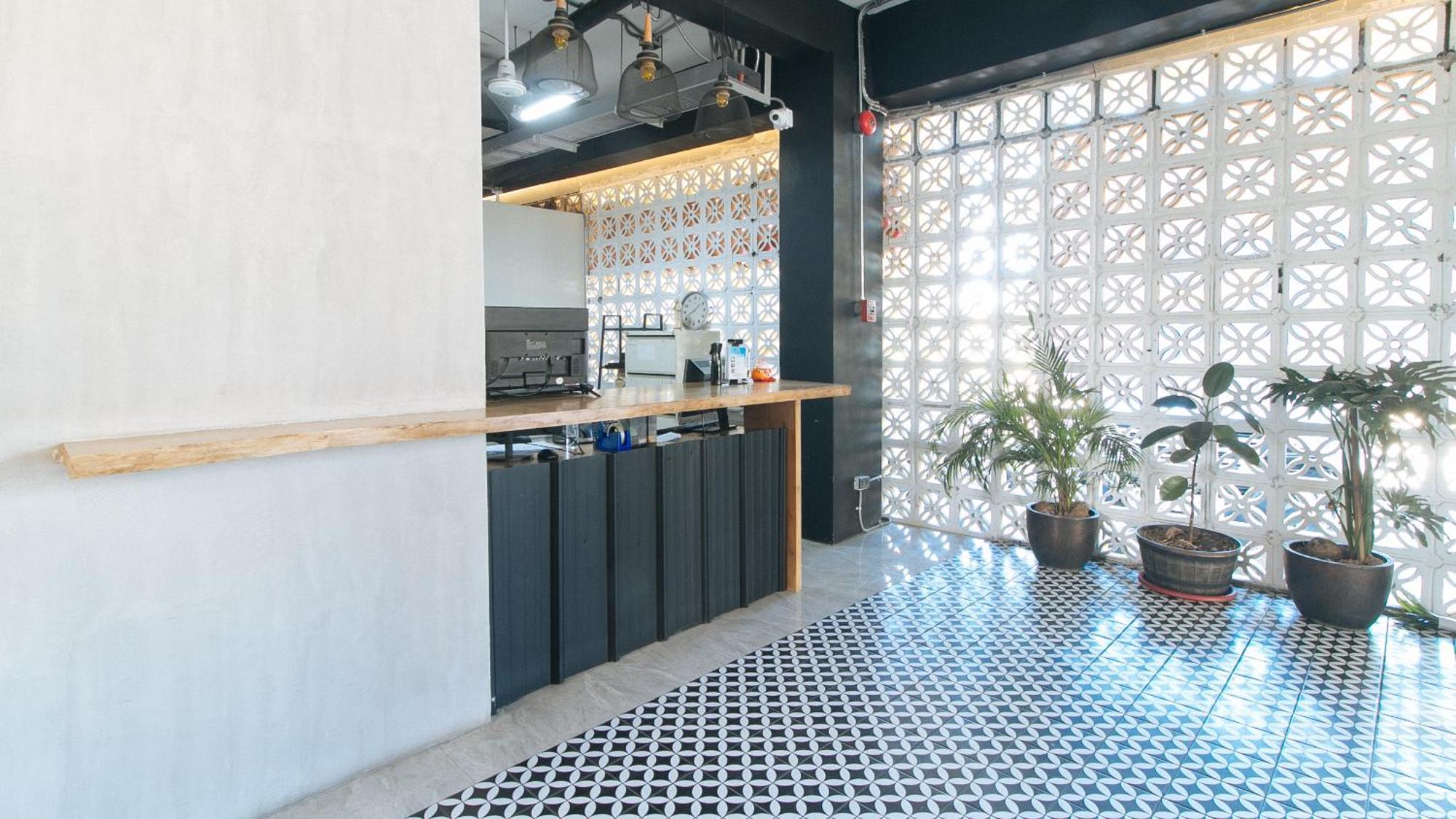 Sunny Day Residences Антиполо Екстериор снимка